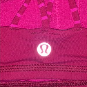 Lululemon sports bra